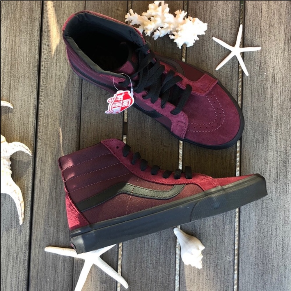 🌴🌼VANS- METALLIC TWILL HIGH TOPS🌼🌴 - Picture 1 of 10